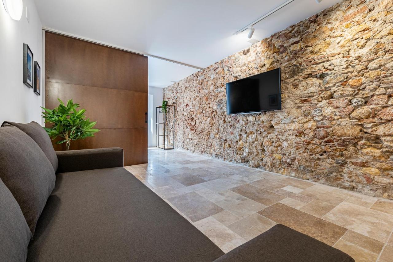 Stone Wall Apartment En Barri Port Maritim Ταραγόνα Εξωτερικό φωτογραφία