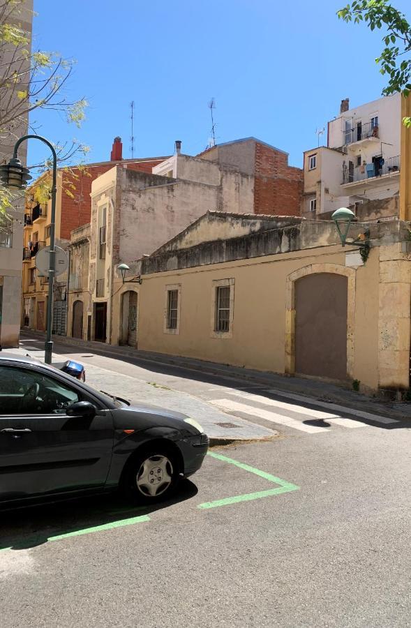 Stone Wall Apartment En Barri Port Maritim Ταραγόνα Εξωτερικό φωτογραφία
